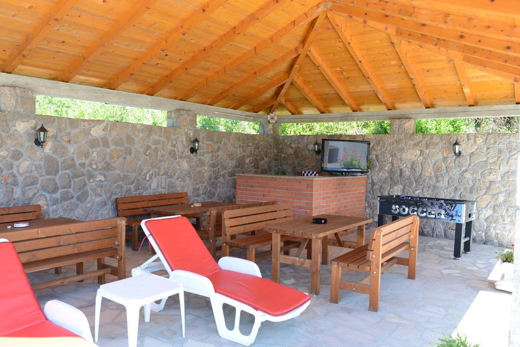 Apartments Vila Lazarevic ティヴァト エクステリア 写真