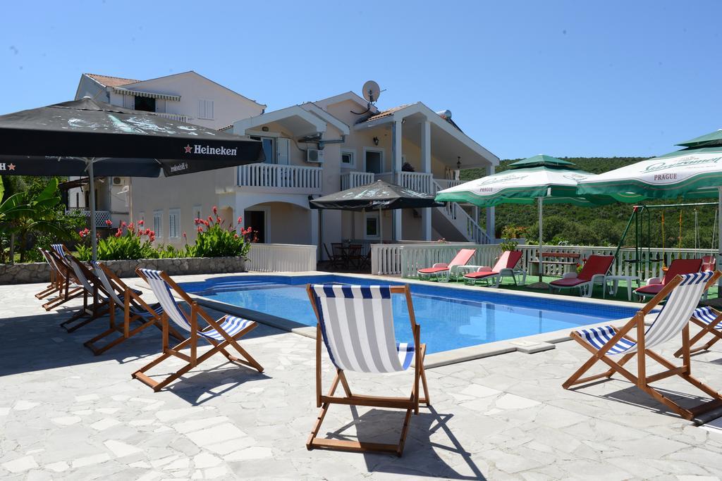 Apartments Vila Lazarevic ティヴァト エクステリア 写真