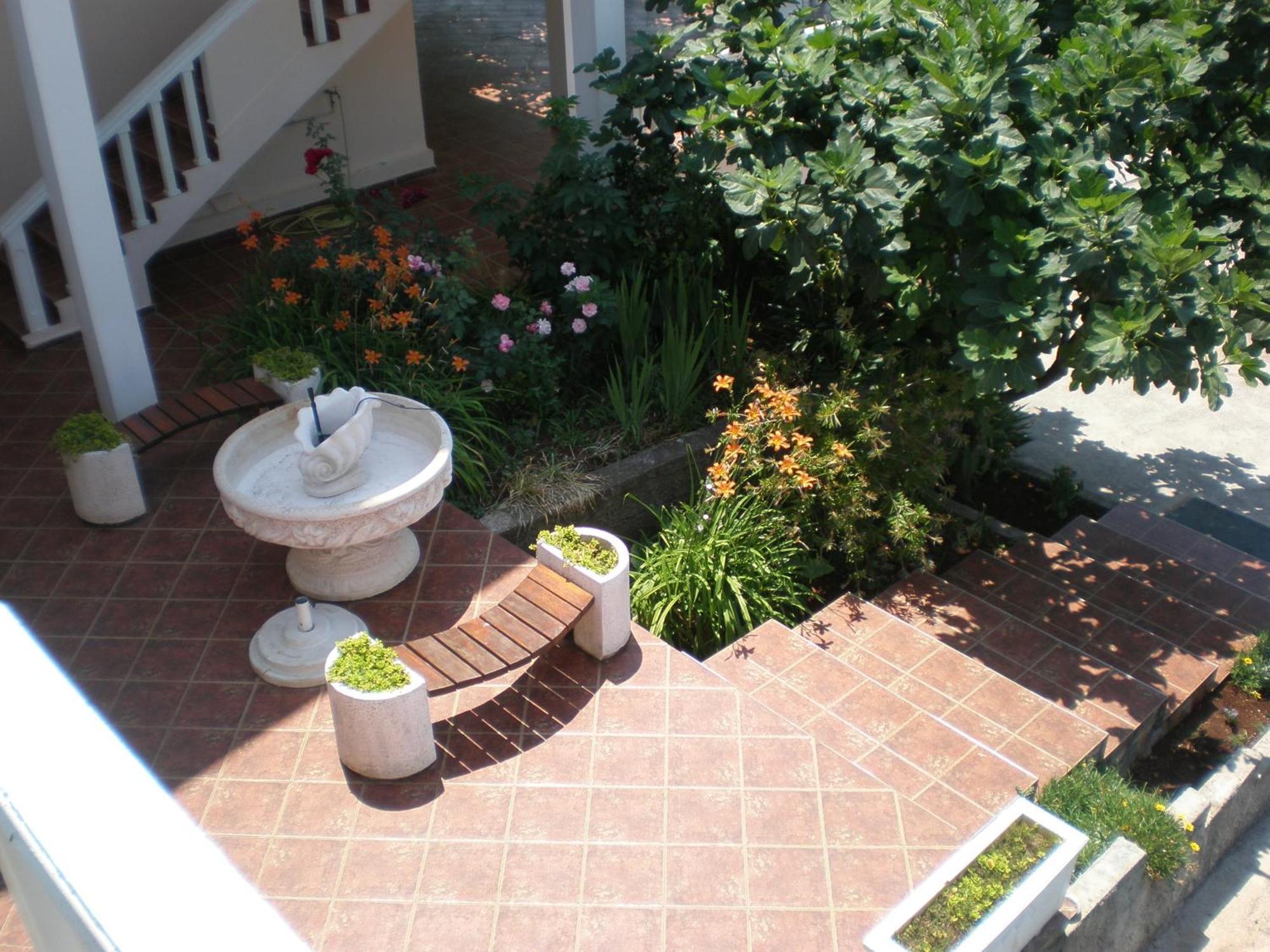 Apartments Vila Lazarevic ティヴァト エクステリア 写真