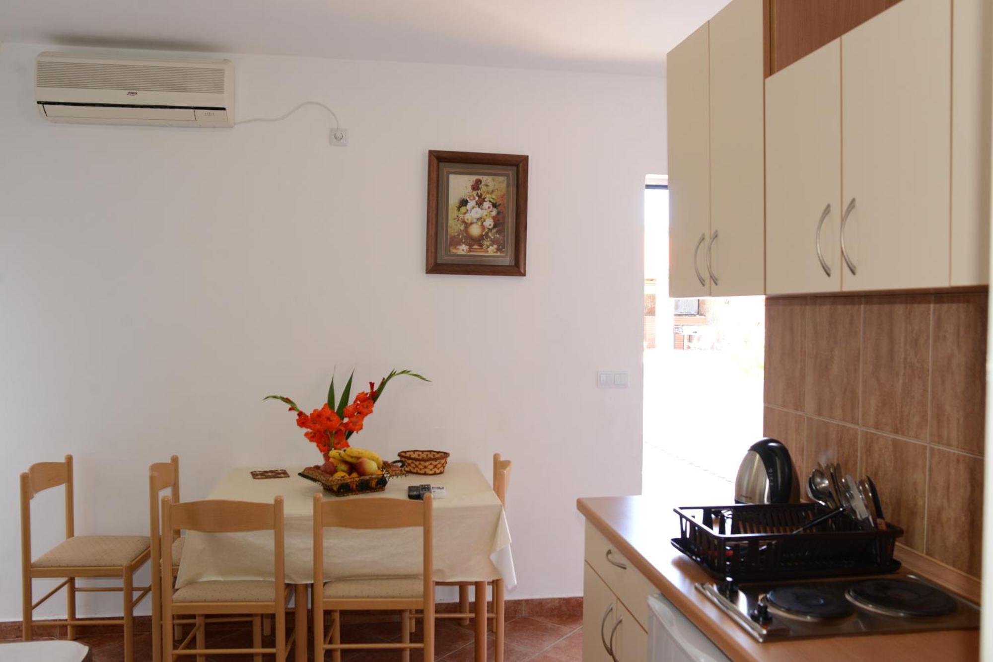 Apartments Vila Lazarevic ティヴァト 部屋 写真