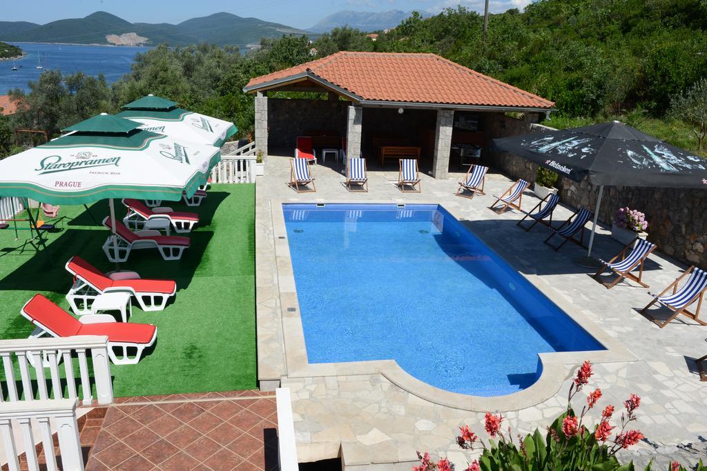Apartments Vila Lazarevic ティヴァト エクステリア 写真