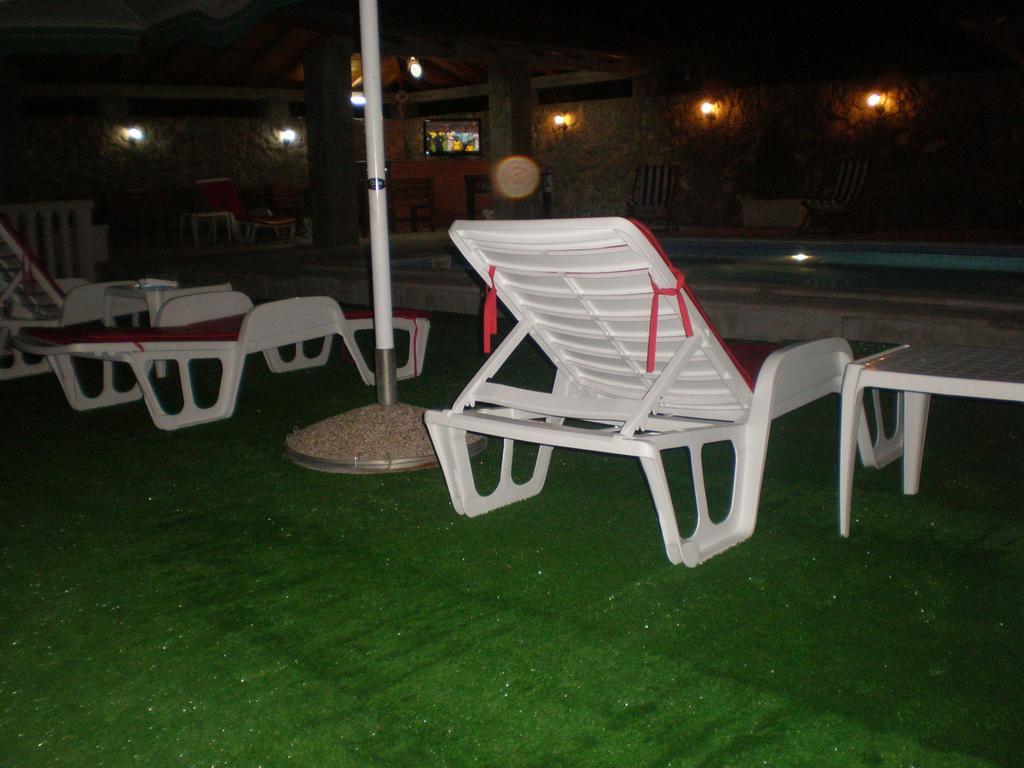 Apartments Vila Lazarevic ティヴァト エクステリア 写真